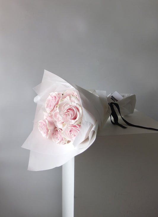 Rosé Glow Valentine's Day Pink Rose Bouquet